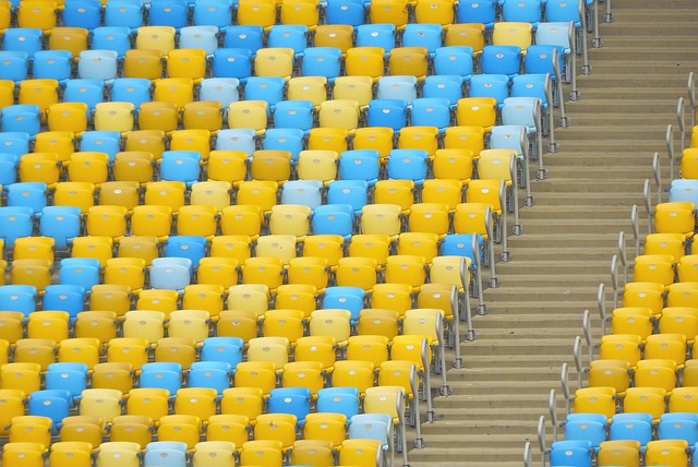 新华社权威速览丨一图读懂：如何保障春节“买买买”？8天假期玩点啥？.